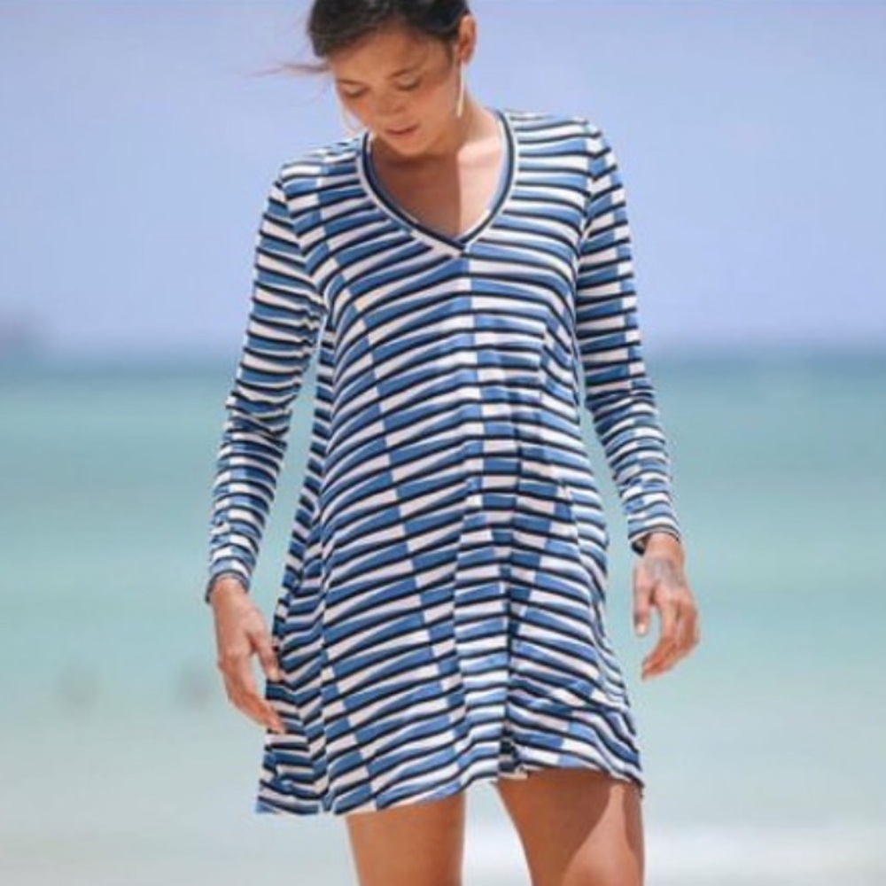 NEW FIGHTING EEL AVA SKY DRESS